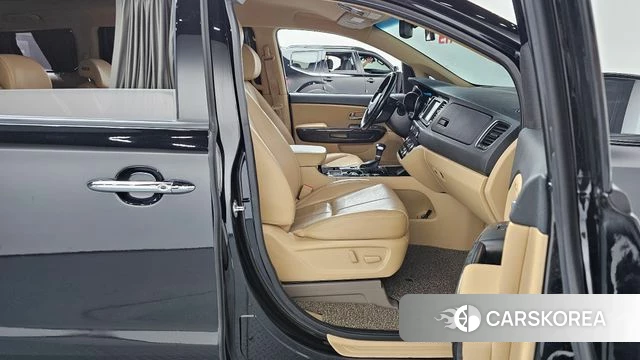 Kia The New Carnival id 4465260 из Кореи 18