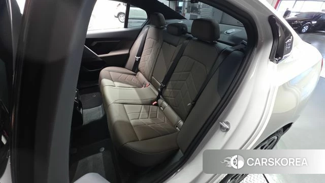 BMW 5 Series (G60) id 4892650 из Кореи 18