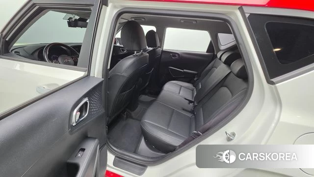 Kia Soul Booster id 4698645 из Кореи 18