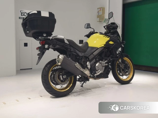 Проданный Suzuki V-STROM 650 XT 2018 из Японии, фото 2