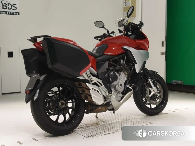 Проданный MV AGUSTA TURISMO VELOCE 800 id 4138309 из Японии, фото 2