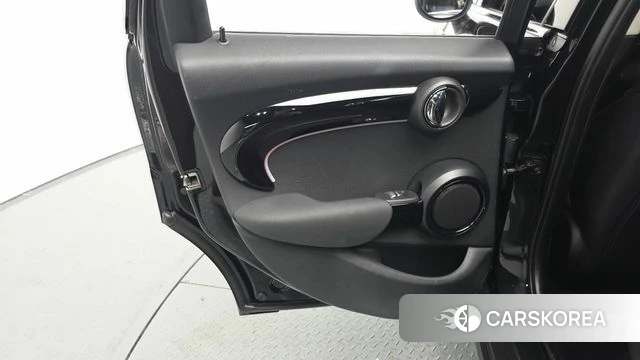 Mini Cooper id 4706838 из Кореи 18