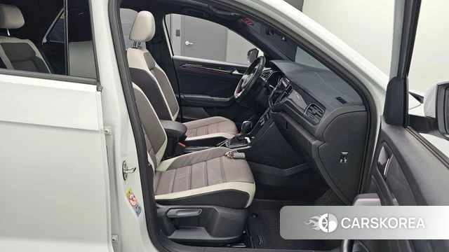 Volkswagen T-Roc id 4445389 из Кореи 18