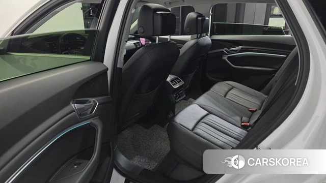 Audi e-Tron id 4740808 из Кореи 18