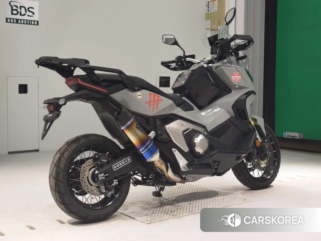 Проданный Honda X-ADV 750 2021 из Японии