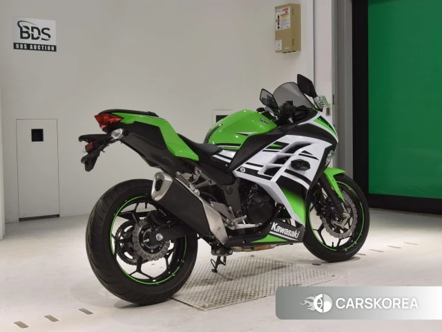 Проданный Kawasaki NINJA 250 ABS 2015 из Японии, фото 2