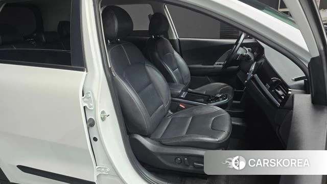 Kia Niro Plus id 4585345 из Кореи 18