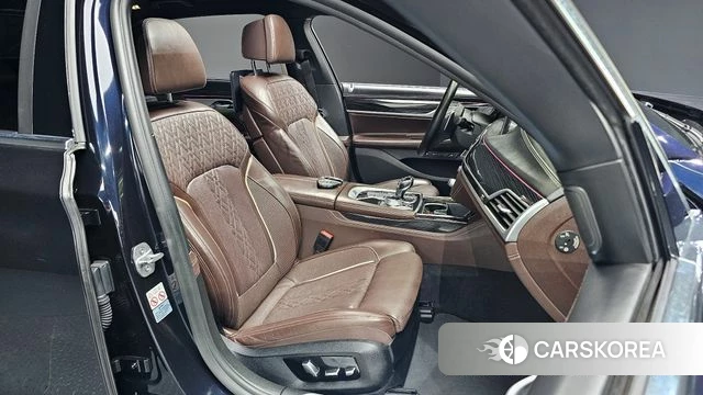 BMW 7 Series (G11) id 4447466 из Кореи 18