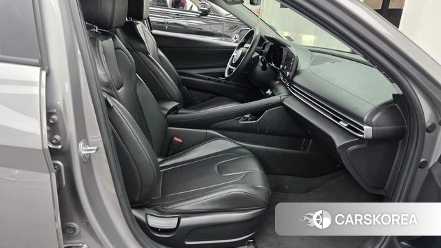 Hyundai Avante Hybrid (CN7) id 4592768 из Кореи 18