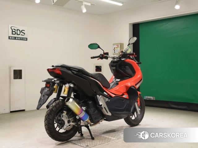 Проданный Honda ADV150 2019 из Японии, фото 2