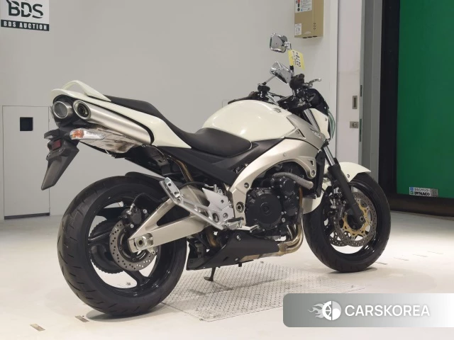 Проданный Suzuki GSR400 2010 из Японии