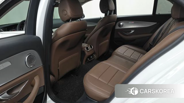Mercedes-Benz E-Class W213 id 4737732 из Кореи 18