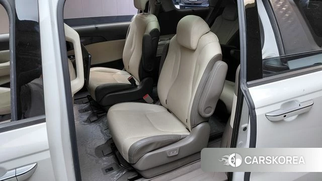 Kia Carnival 4th generation id 4692248 из Кореи 18