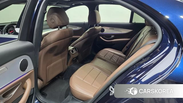 Mercedes-Benz E-Class W213 id 4637774 из Кореи 18