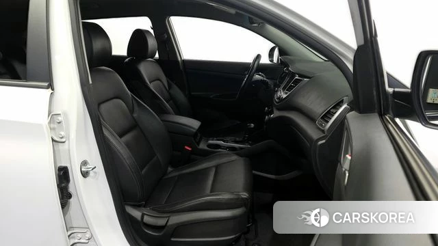 Hyundai All New Tucson id 4417316 из Кореи 18