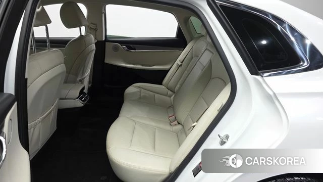Hyundai The New Grandeur IG Hybrid id 4624968 из Кореи 18