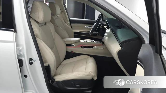 Genesis GV70 id 4769315 из Кореи 18