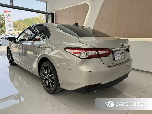 Toyota Camry id 4298501 из Китая 18