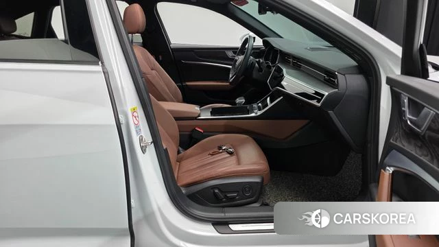 Audi A6 (C8) id 4196188 из Кореи 18