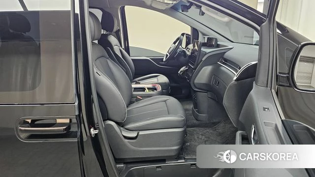 Hyundai Staria id 4645397 из Кореи 18