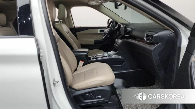 Ford Explorer 6th Generation id 4525375 из Кореи 18