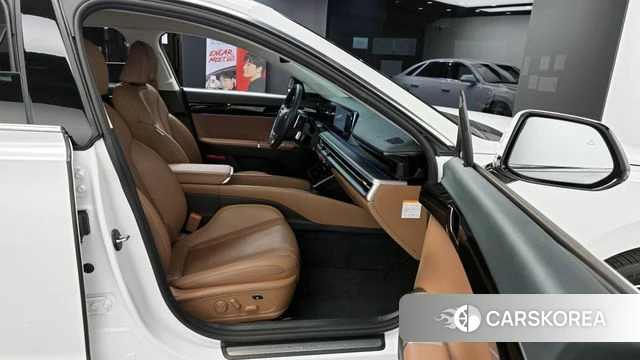 Hyundai Grandeur Hybrid (GN7) id 4194535 из Кореи 18