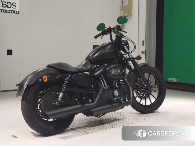 Проданный Harley-Davidson Sportster XL883N 2010 из Японии, фото 2