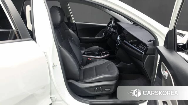 Kia Niro Plus id 4942495 из Кореи 18