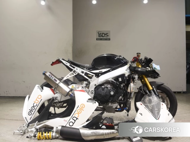 Aprilia RSV4R id 3939573 из Японии 17