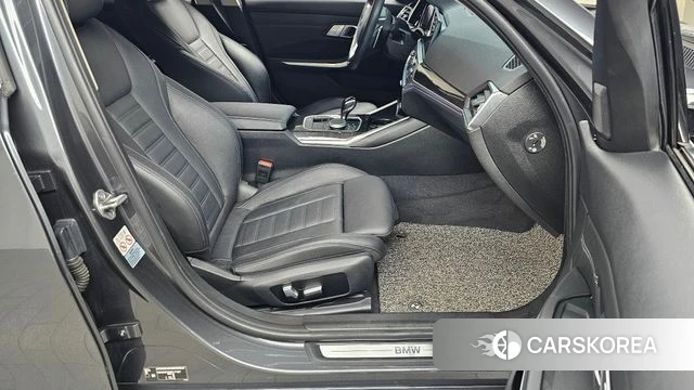 BMW 3 Series (G20) id 4586014 из Кореи 18