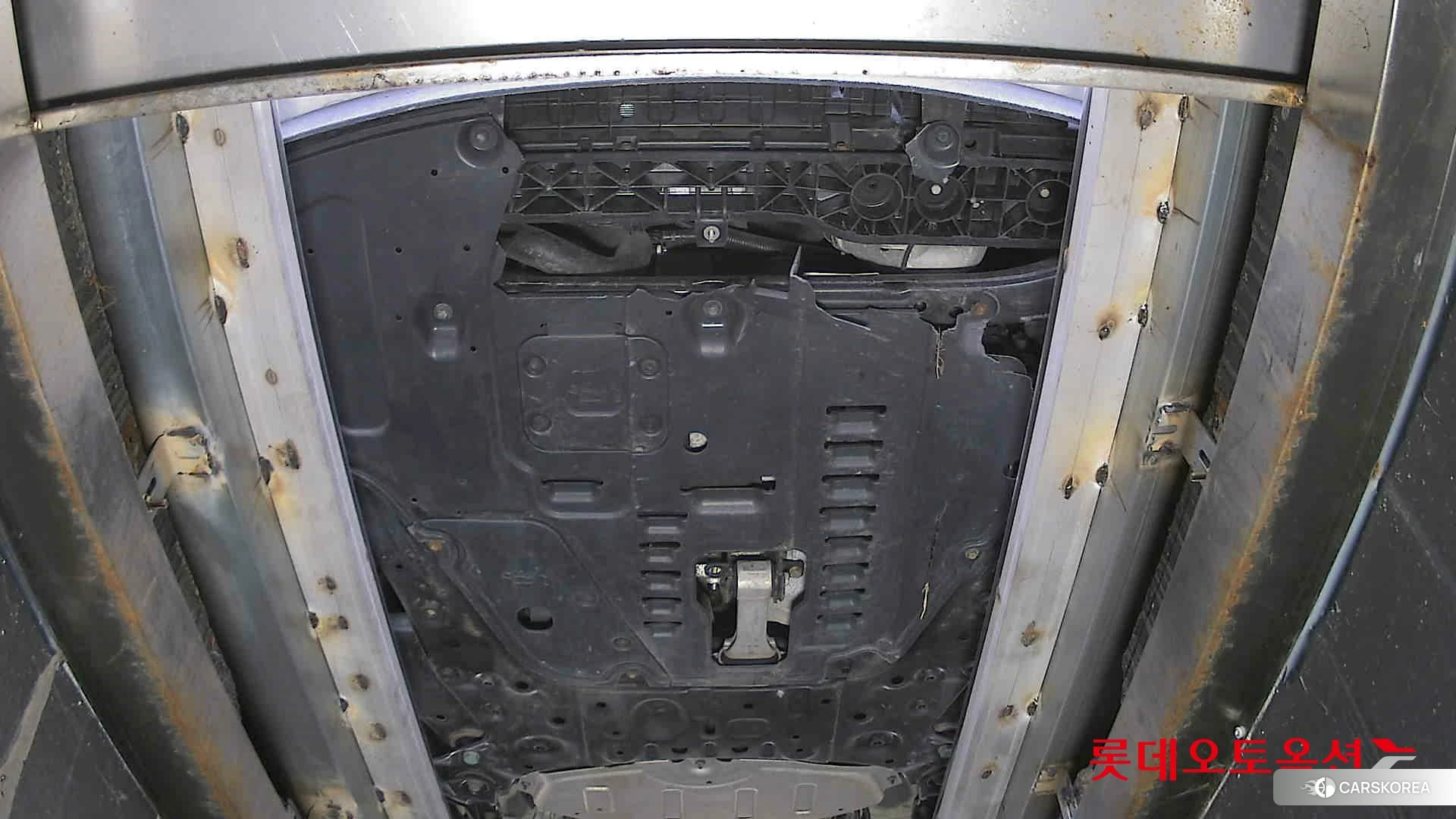 Kia Carnival id 3875718 из Кореи 18