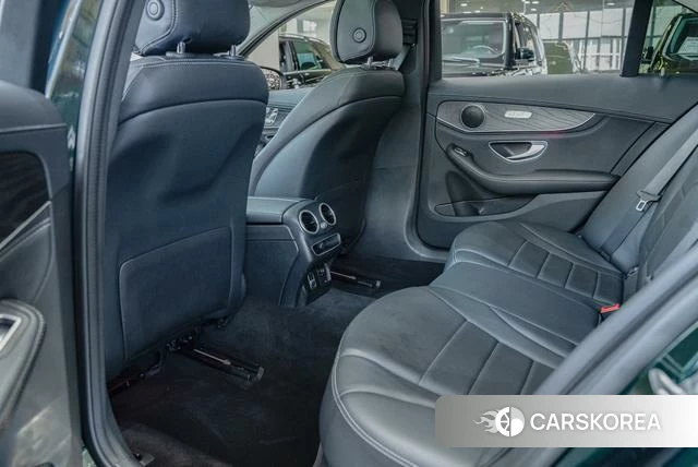 Mercedes-Benz Class C id 4216975 из Китая 18