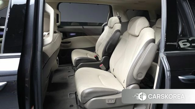 Kia Carnival 4th generation id 4388705 из Кореи 18