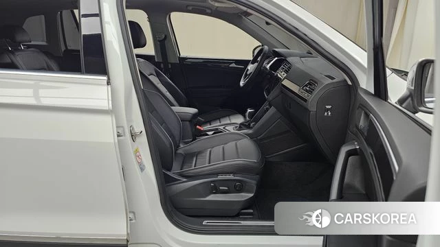 Volkswagen Tiguan second Generation id 4561318 из Кореи 18