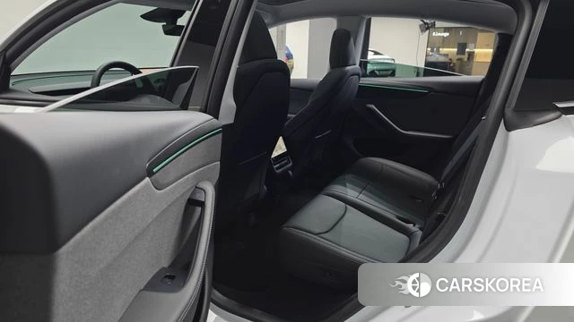 Tesla Model Y id 4773258 из Кореи 18