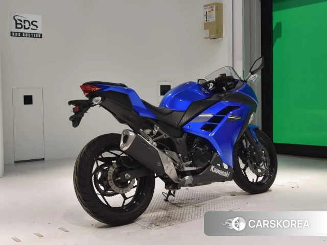 Проданный Kawasaki NINJA 250 2017 из Японии, фото 2