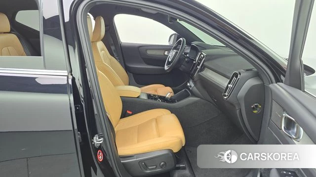 Volvo XC40 id 4764436 из Кореи 17