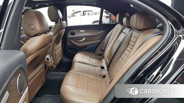 Mercedes-Benz E-Class W213 id 4758717 из Кореи 18