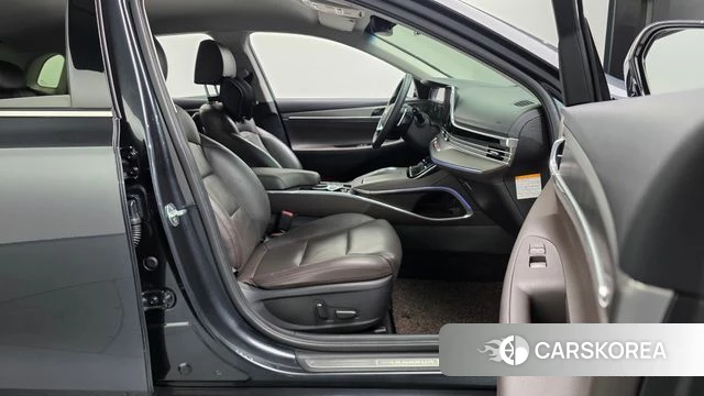 Hyundai The New Grandeur IG Hybrid id 4304231 из Кореи 18