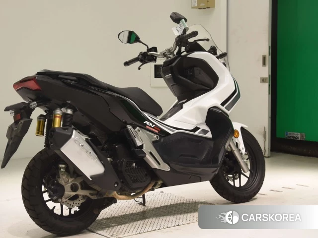 Проданный Honda ADV150 2019 из Японии, фото 2