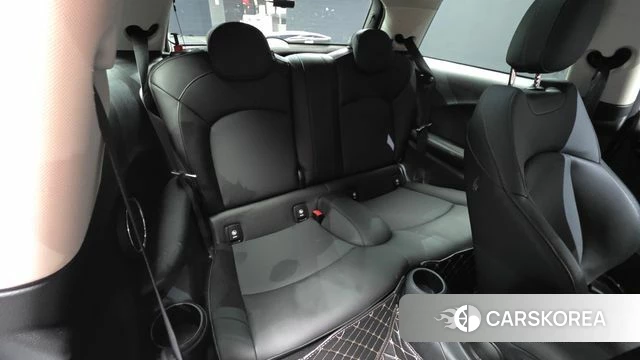 Mini Cooper id 4573925 из Кореи 18