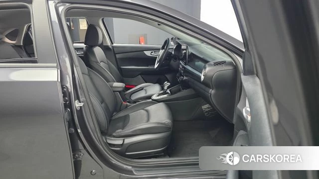 Kia The New K3 2nd generation id 4481084 из Кореи 18