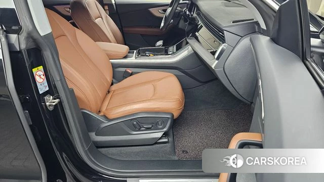 Audi Q8 (4M) id 4609055 из Кореи 18