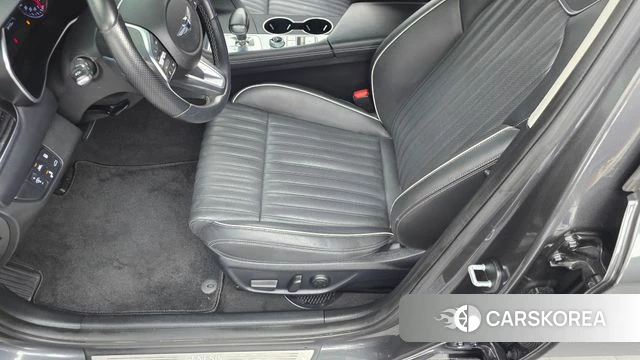 Genesis G70 id 4717914 из Кореи 18