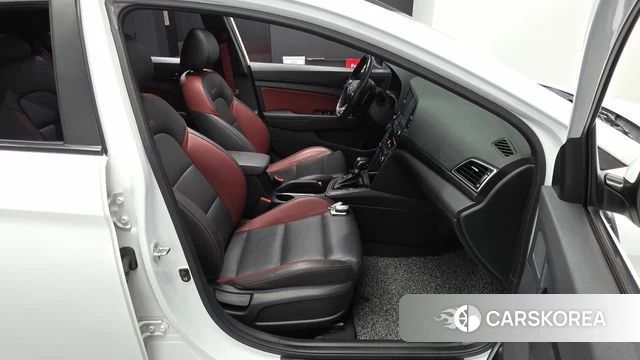 Hyundai Avante AD id 4865627 из Кореи 18