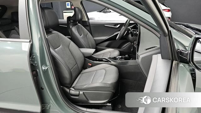 Kia Di Ol Nu Niro id 4231328 из Кореи 18