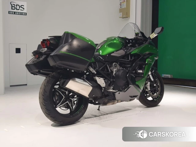 Проданный Kawasaki NINJA H2 SX SE plus 2020 из Японии, фото 2