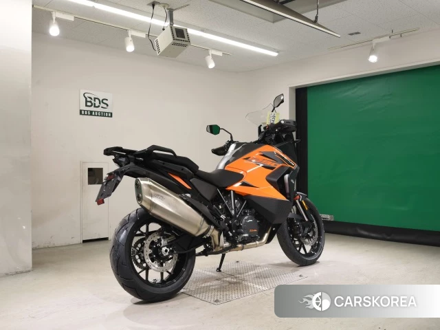 Проданный KTM 1290 SUPER ADVENTURE S 2022 из Японии, фото 2