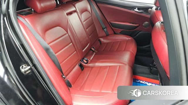 Kia Stinger id 4638256 из Кореи 18