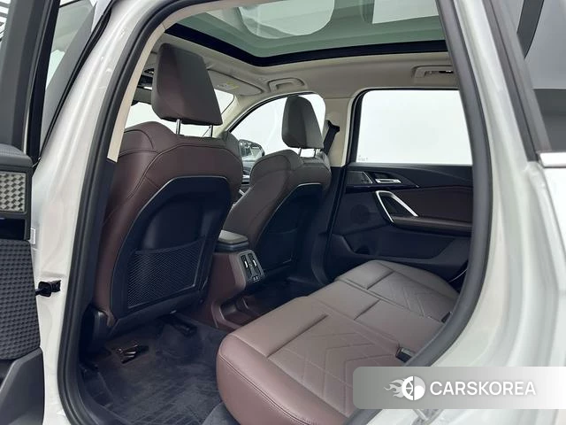 BMW X1 id 3858002 из Китая 18